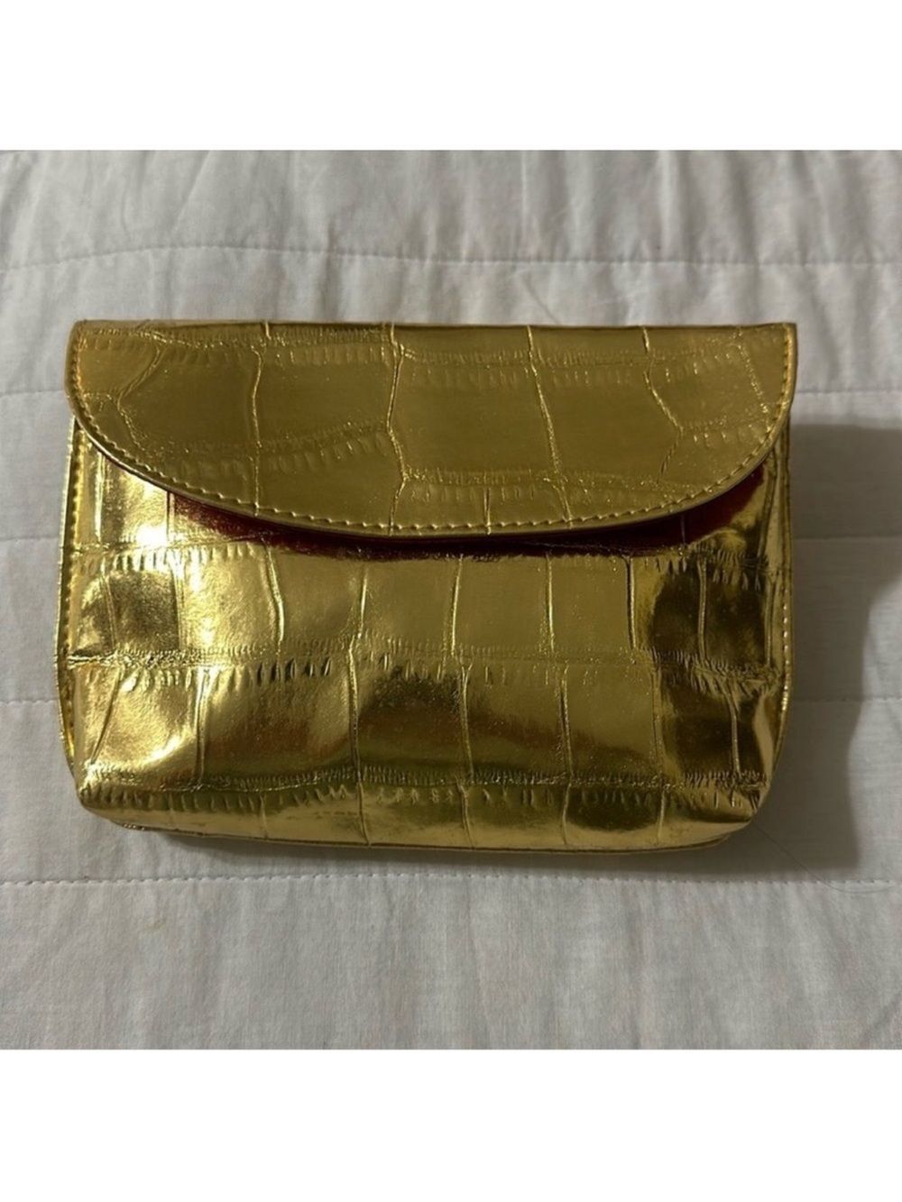 Estee Lauder Gold Tone Pebbled Faux Leather Flap Snap Make up Cosmetic Bag